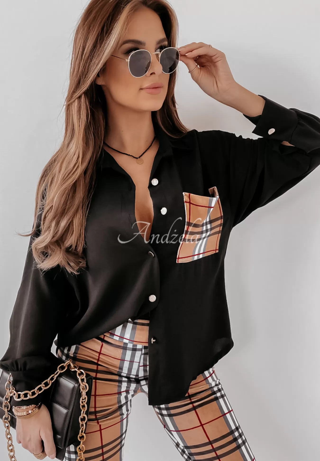 Best Sale Asymetryczna Koszula Oversize Z Kieszenia W Krate Shantala Czarna Kobieta Koszule