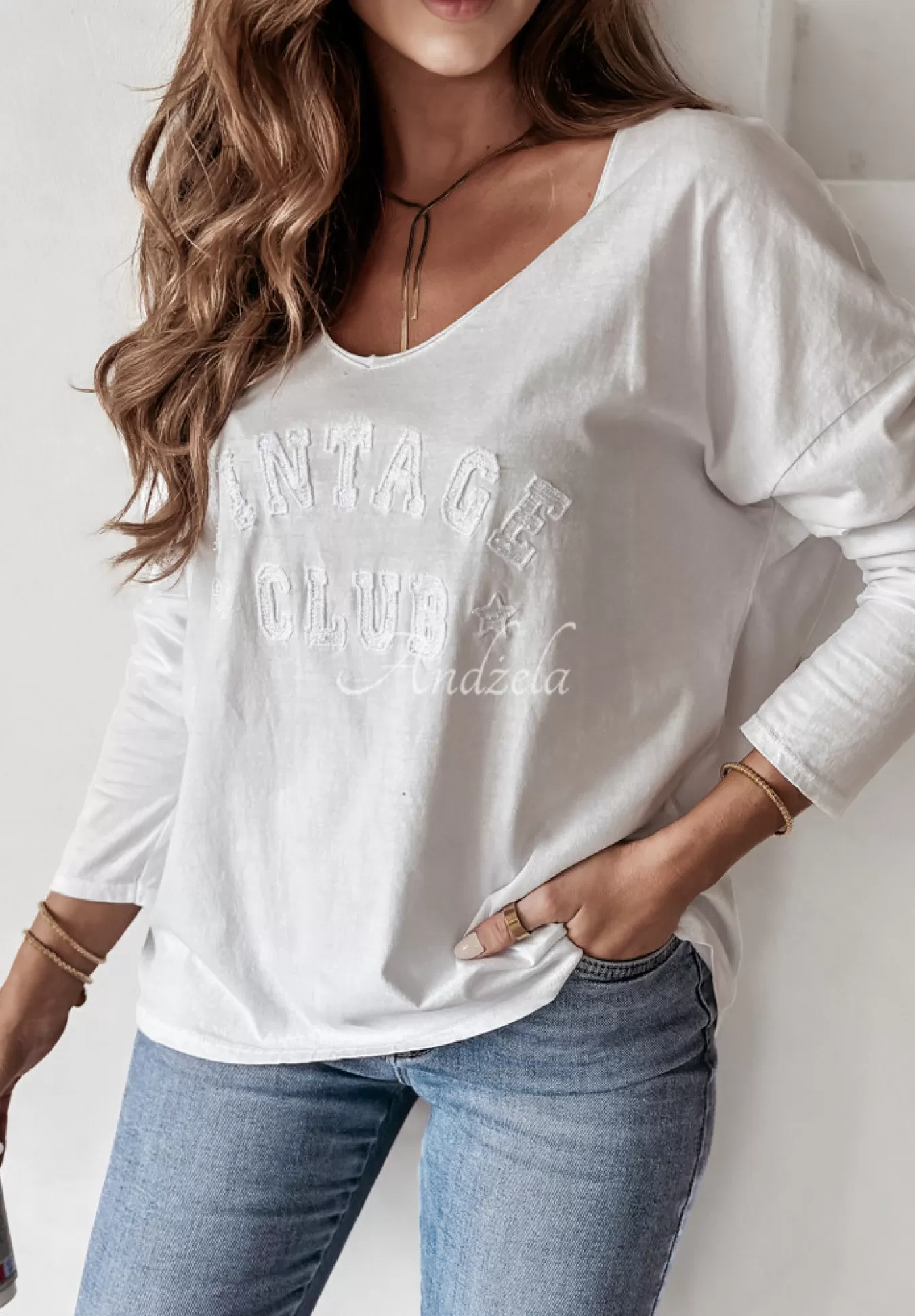 Discount Bluzka Z Napisem Vintage Club Biala Kobieta Bluzki