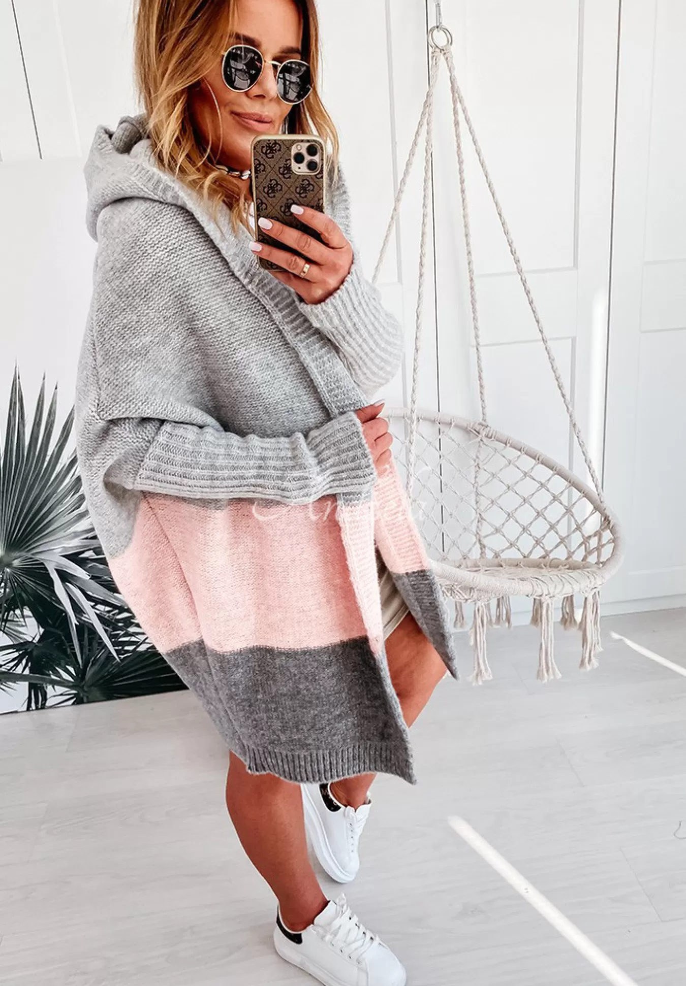 Best Sale Dlugi Kardigan Oversize Z Kapturem Debby Pudrowy Roz Kobieta Kardigany