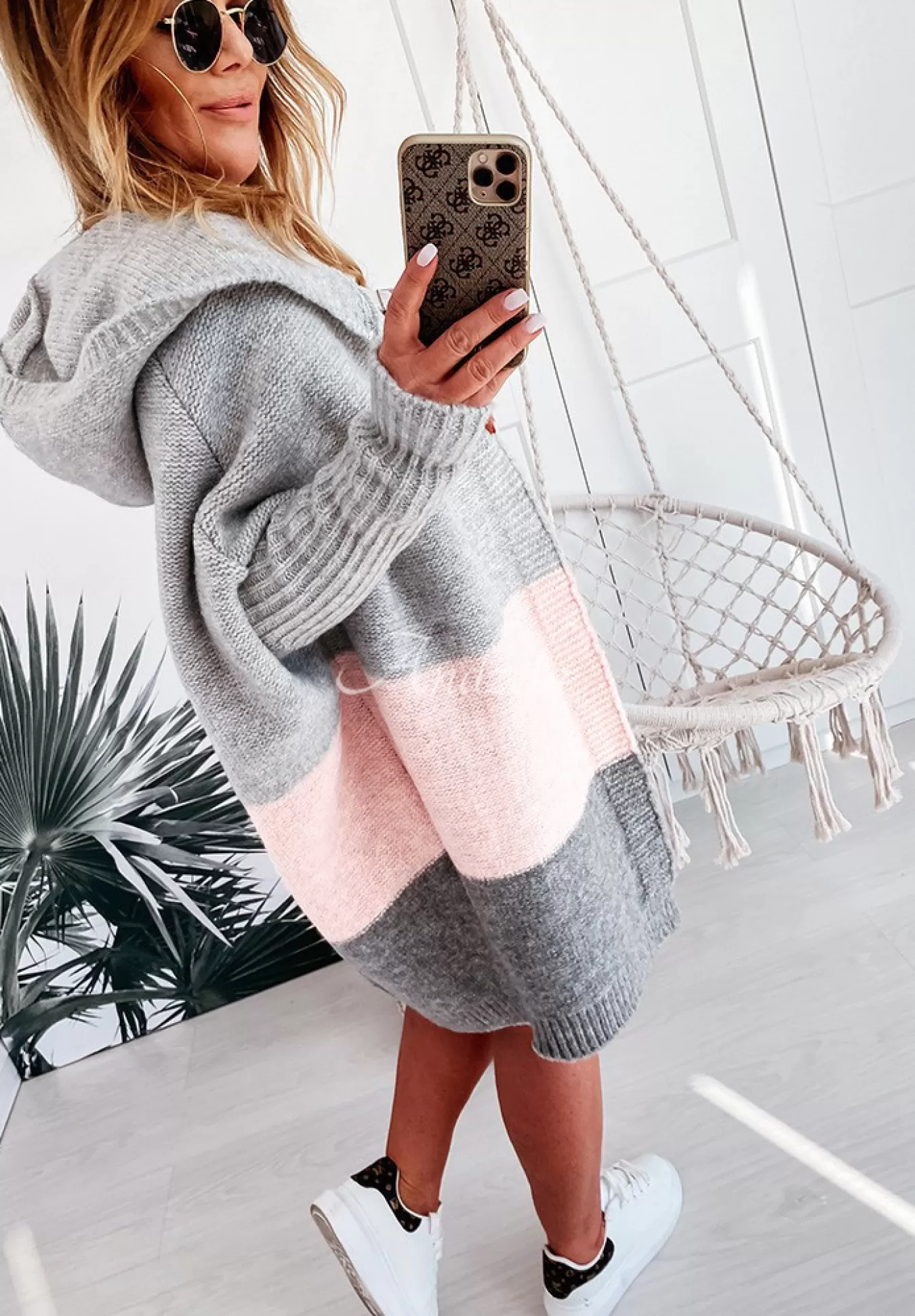 Best Sale Dlugi Kardigan Oversize Z Kapturem Debby Pudrowy Roz Kobieta Kardigany