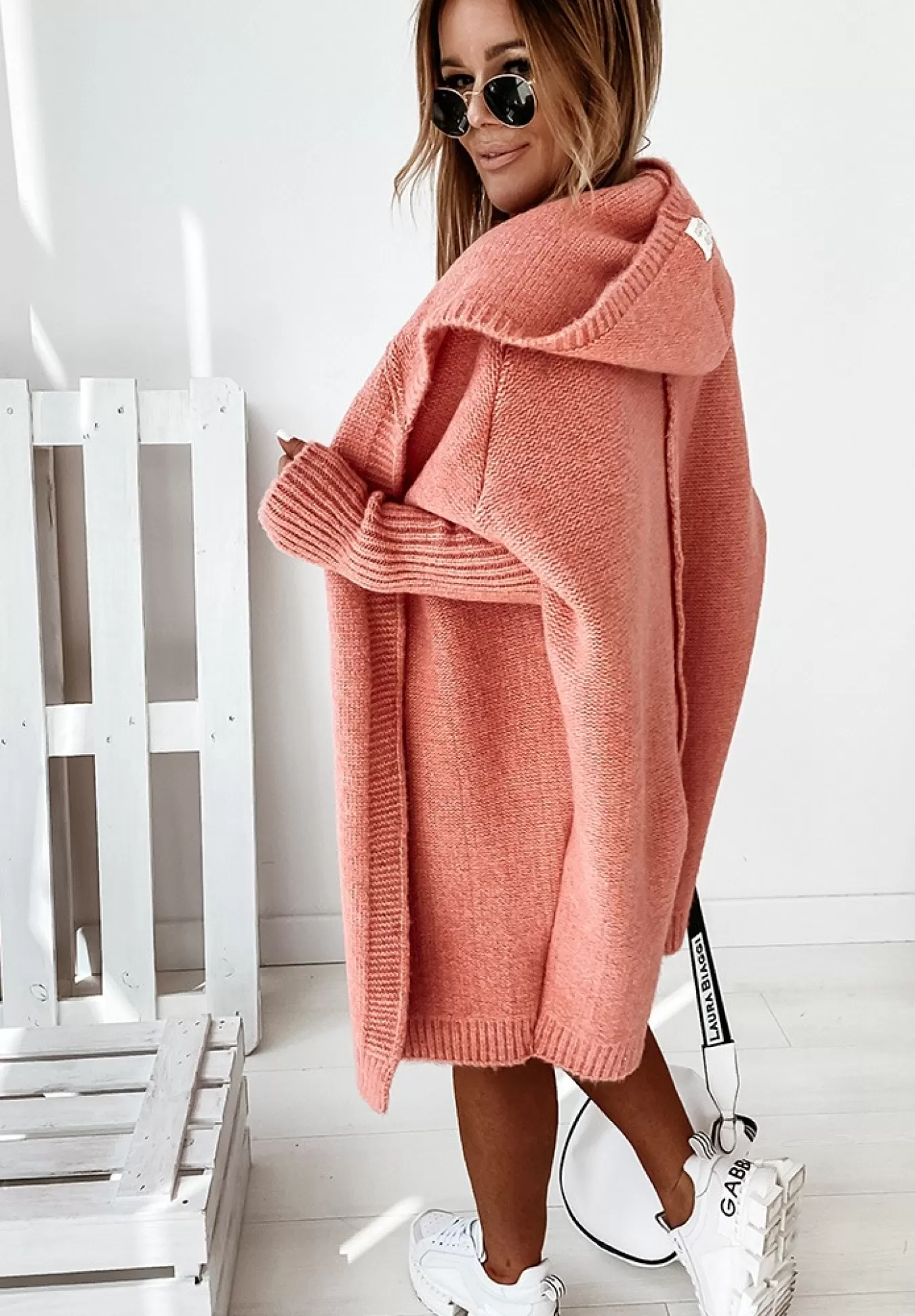 Cheap Dlugi Kardigan Oversize Z Kapturem Montevista Koralowy Kobieta Kardigany