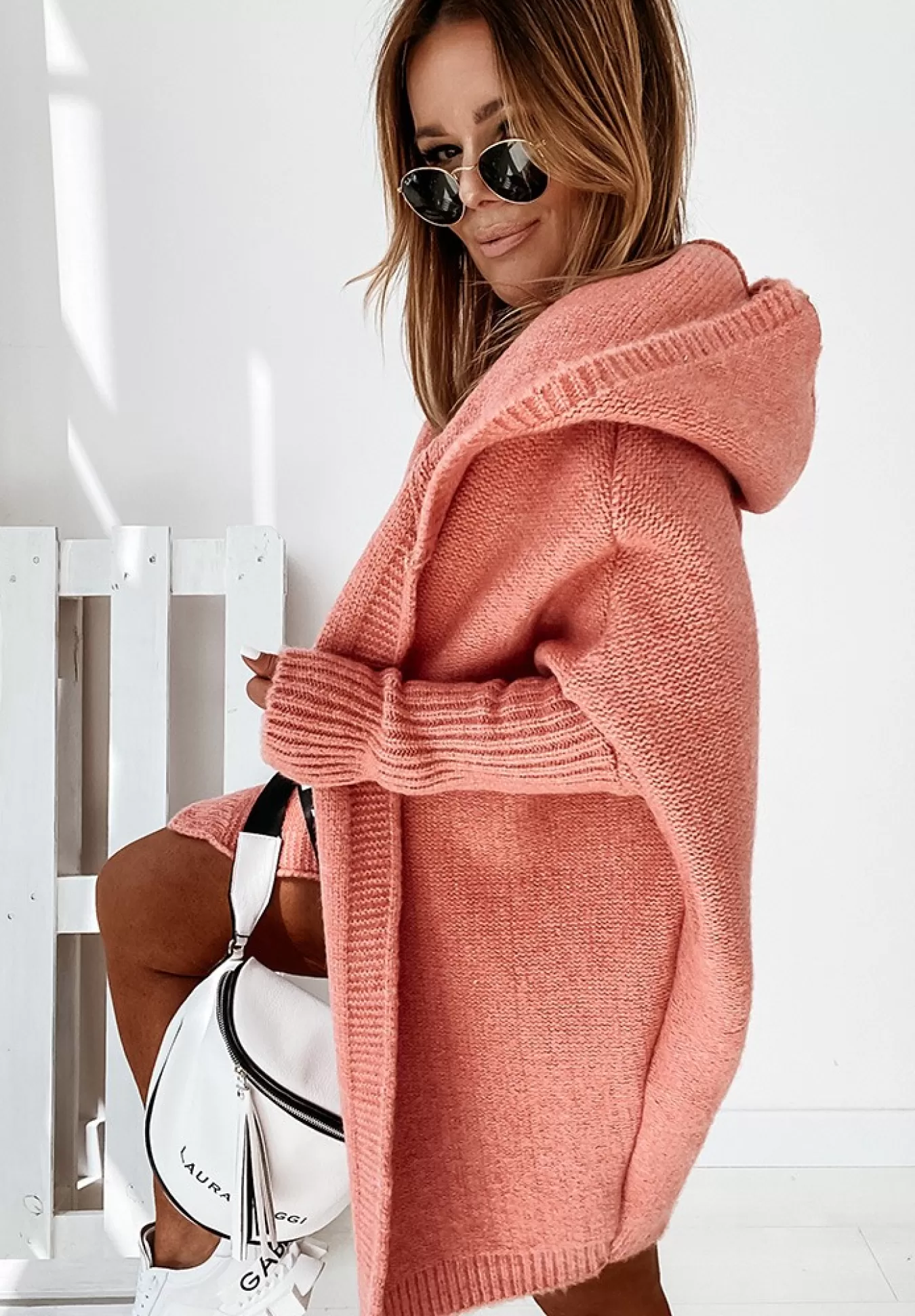 Cheap Dlugi Kardigan Oversize Z Kapturem Montevista Koralowy Kobieta Kardigany