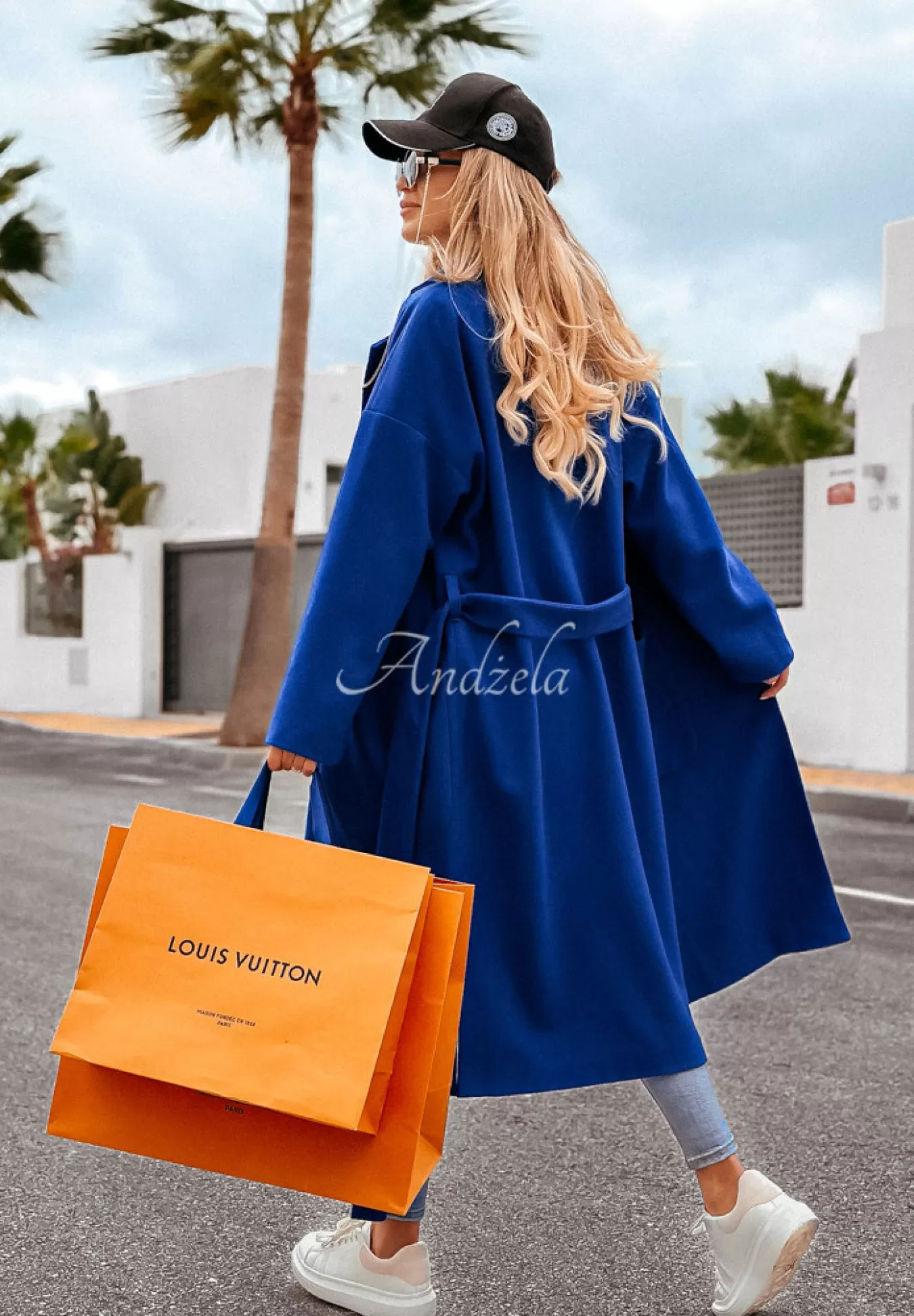 Fashion Dlugi Plaszcz Oversize Z Paskiem Less Is More Kobaltowy Kobieta Płaszcze