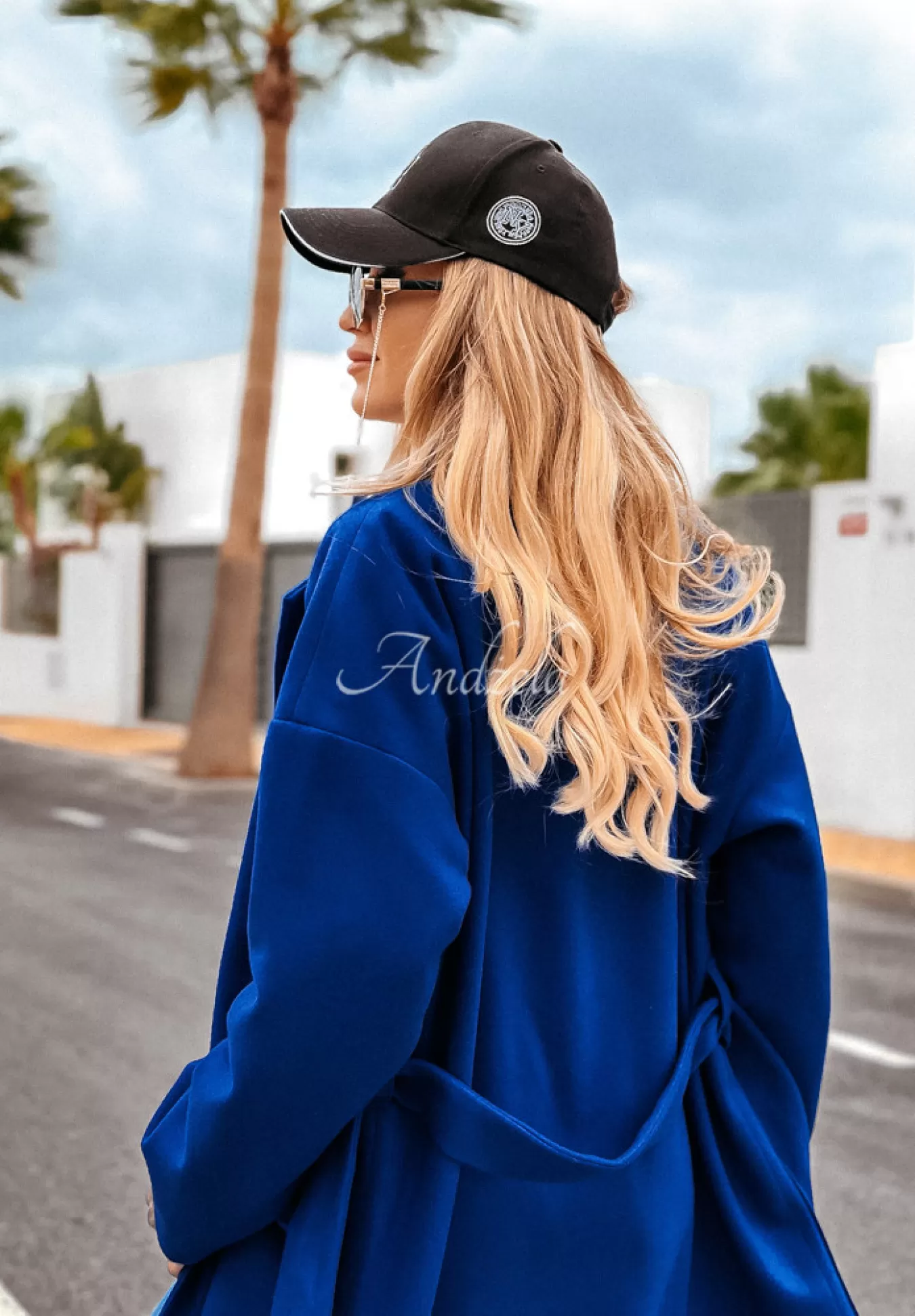 Fashion Dlugi Plaszcz Oversize Z Paskiem Less Is More Kobaltowy Kobieta Płaszcze