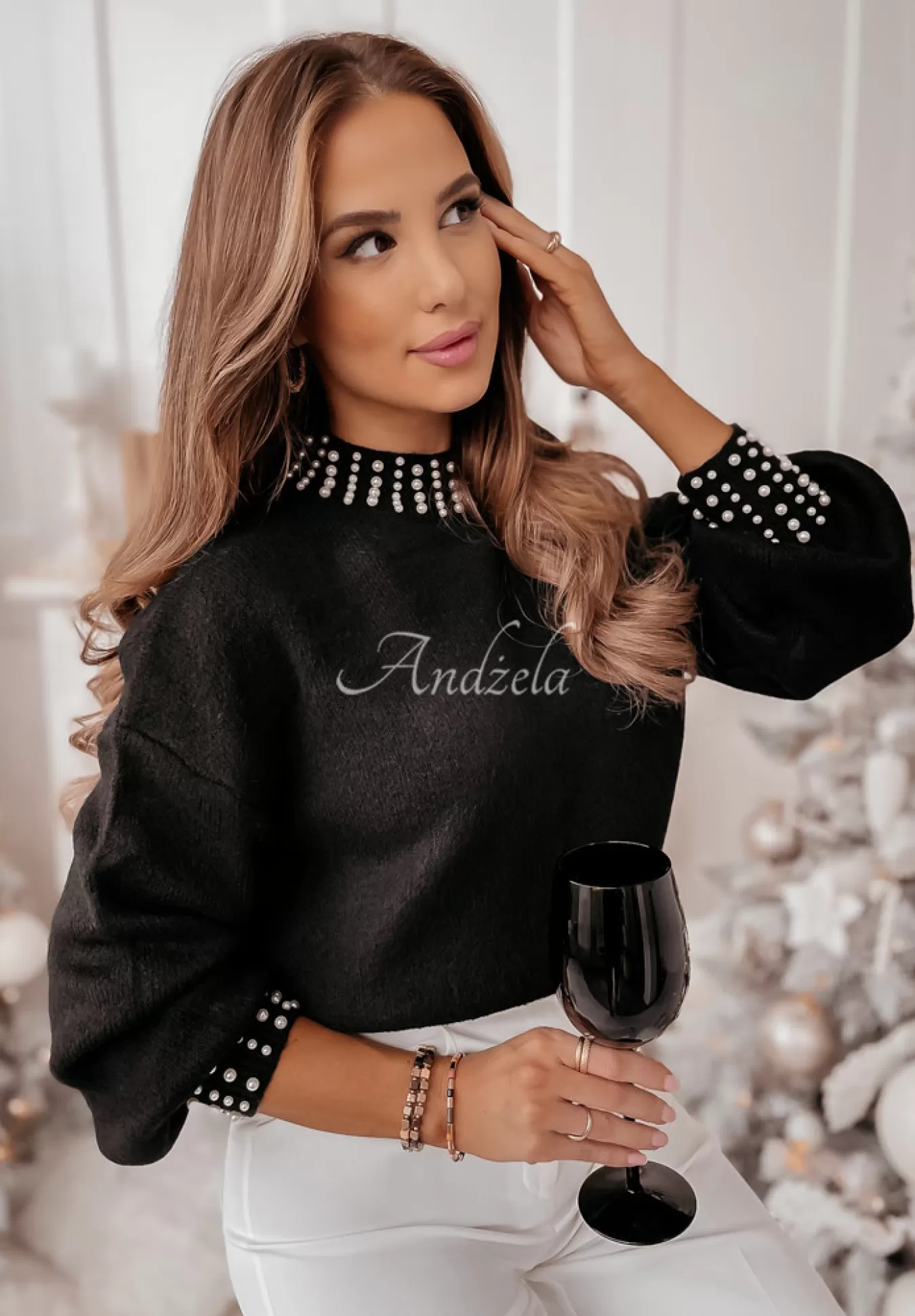 Flash Sale Krotki Sweter Z Polgolfem I Perelkami Delice Czarny Kobieta Swetry