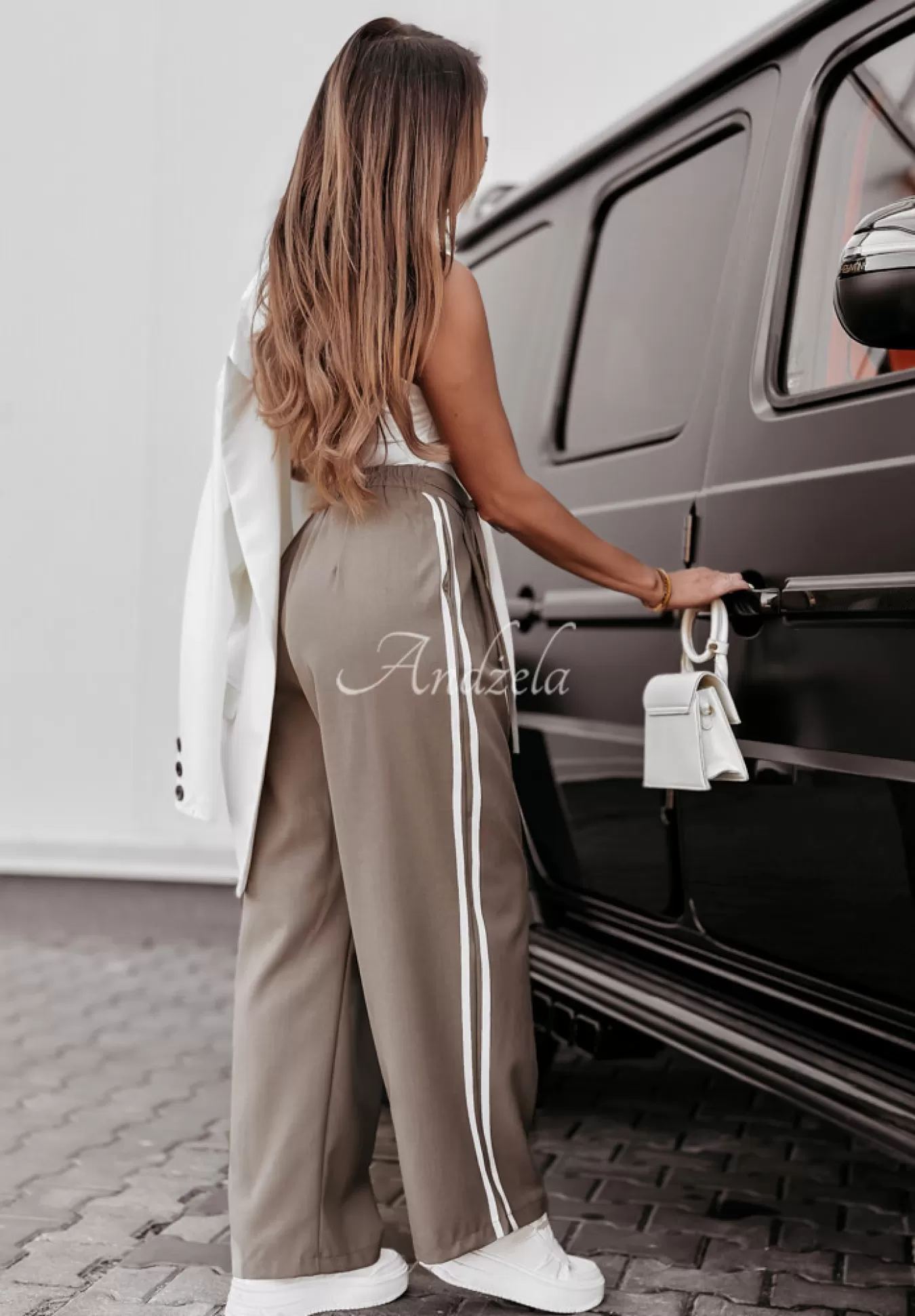 Best Materialowe Spodnie Wide Leg Z Lampasami Young And Brave Mokka Kobieta Spodnie