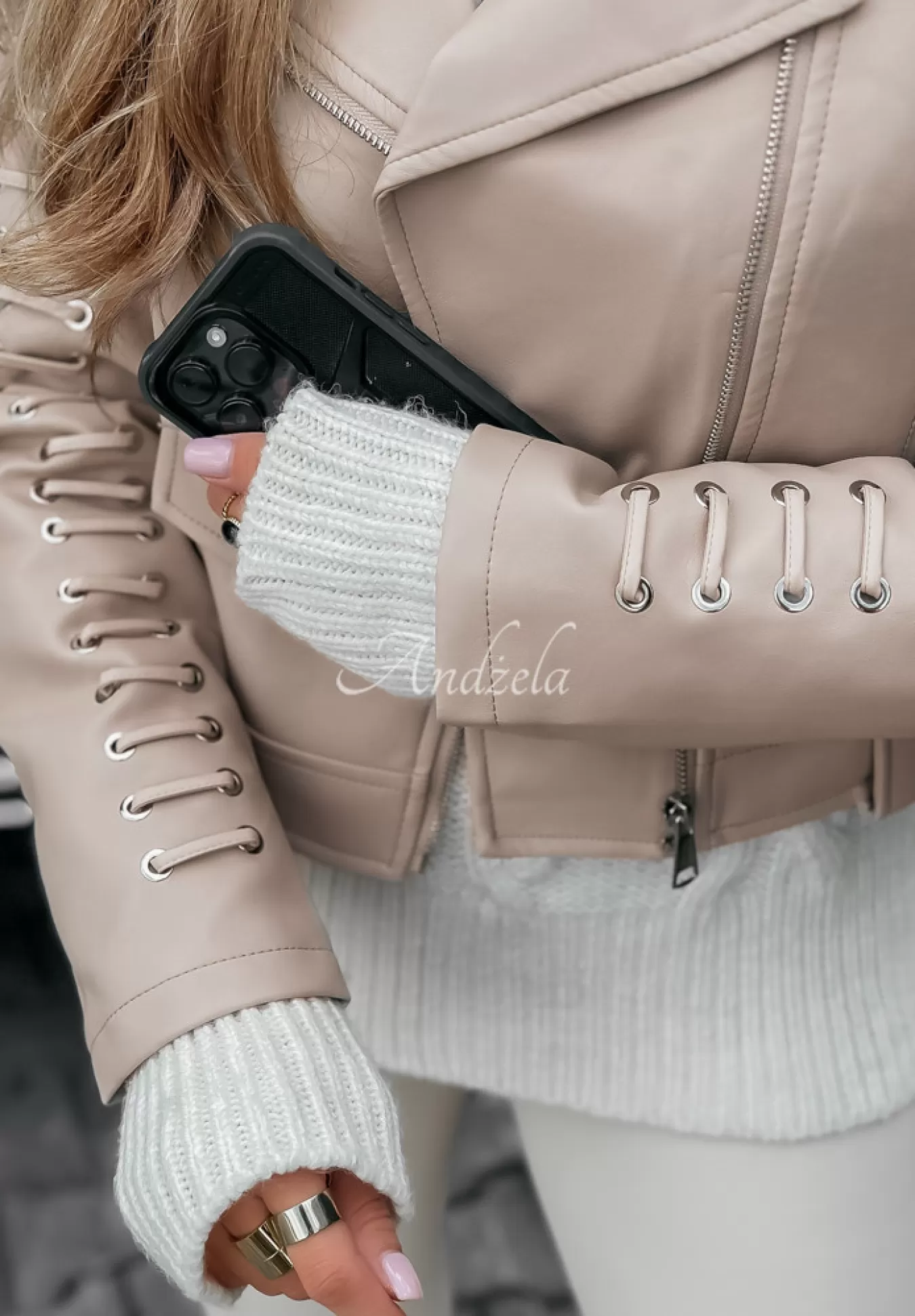 Shop Ramoneska Z Imitacji Skory Ze Sznurowaniem Rise And Shine Bezowa Kobieta Kurtki