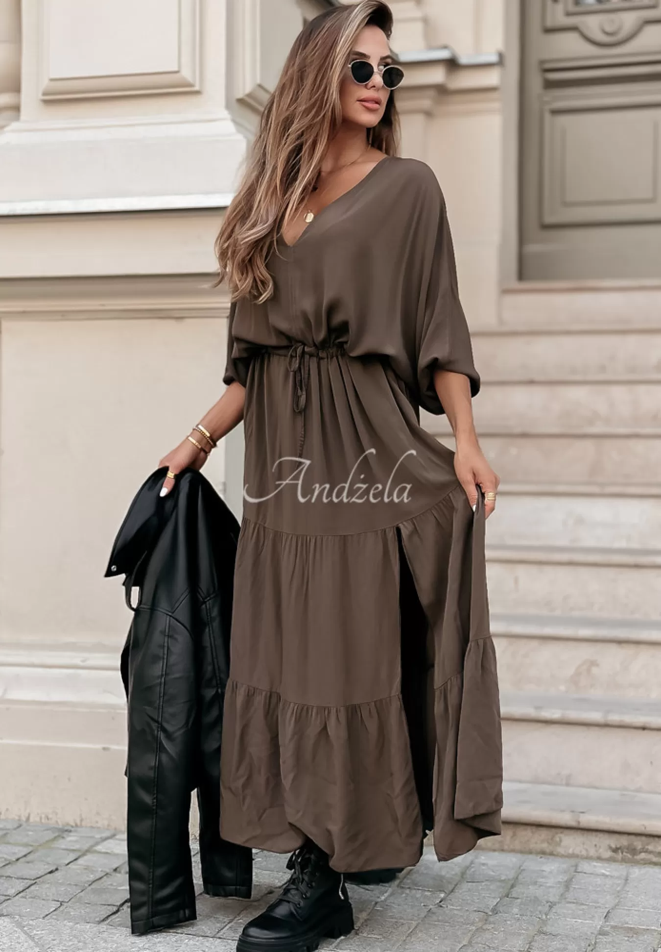 Fashion Sukienka Maxi Z Falbankami Colletta Brazowa Kobieta Sukienki