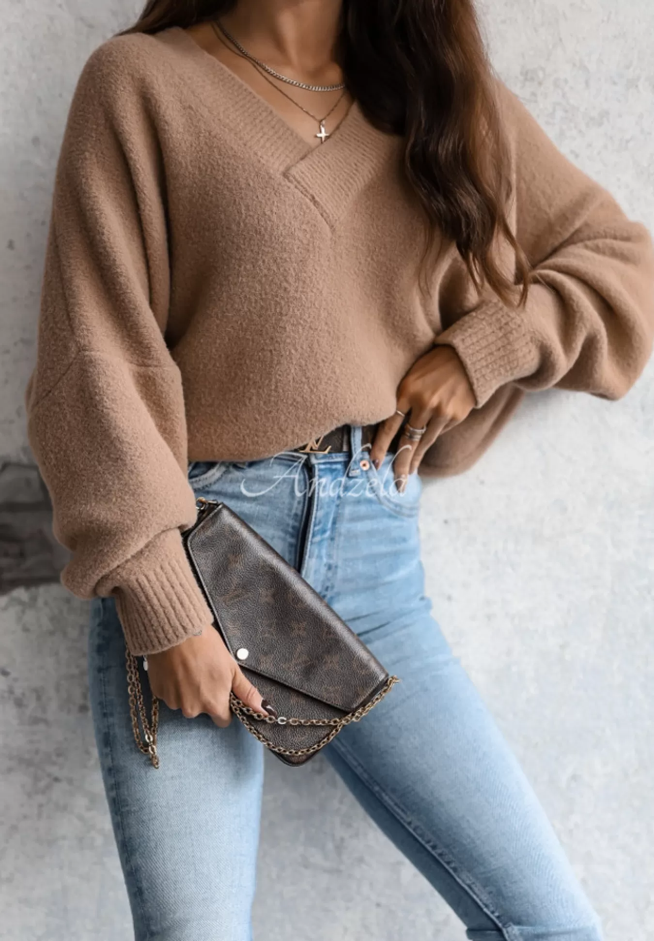 Best Sweter Oversize Z Dekoltem Cocomore Marshmallow Touch Camelowy Kobieta Swetry