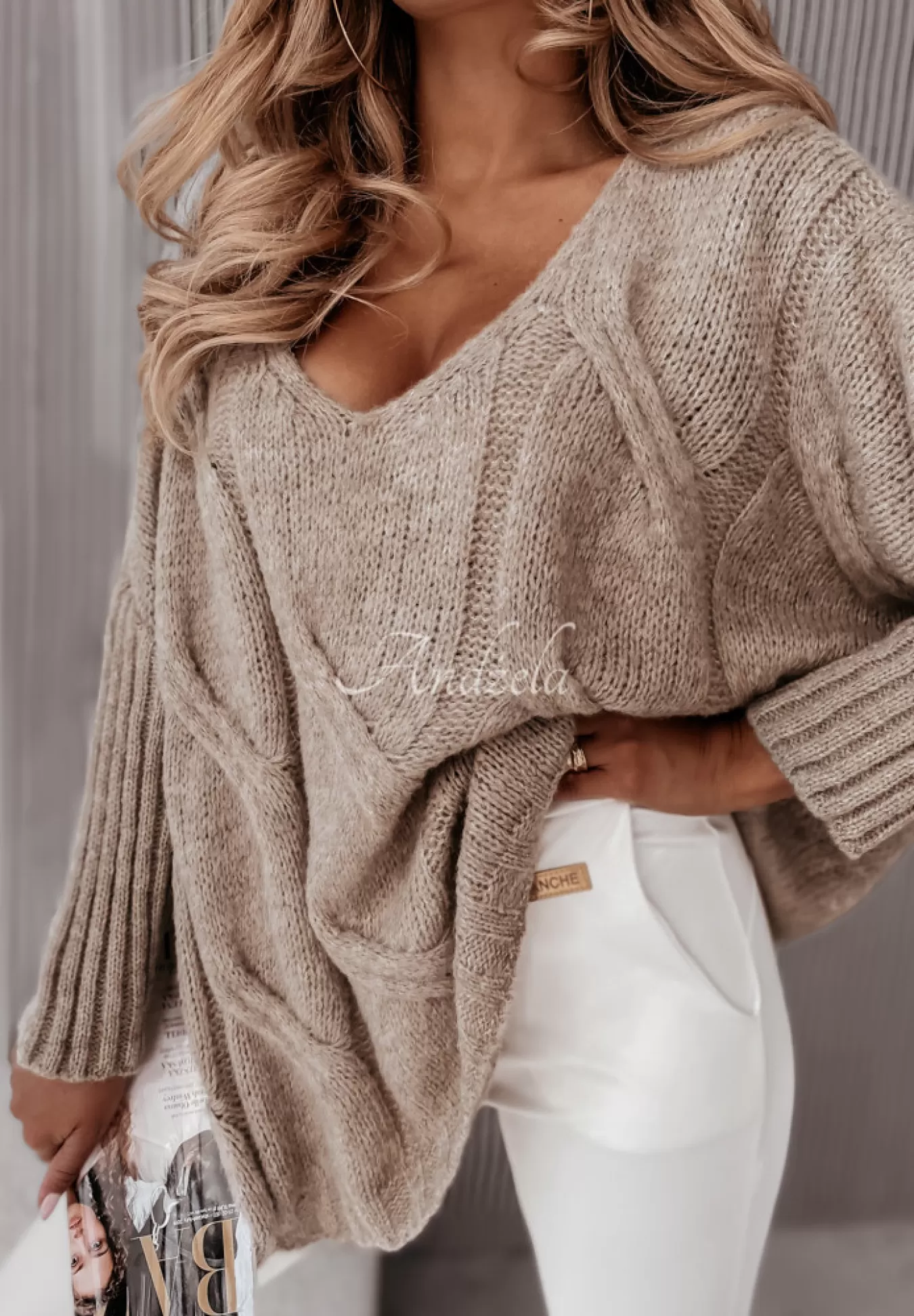 Shop Sweter Oversize Z Ozdobnym Splotem Morley Mokka Kobieta Swetry