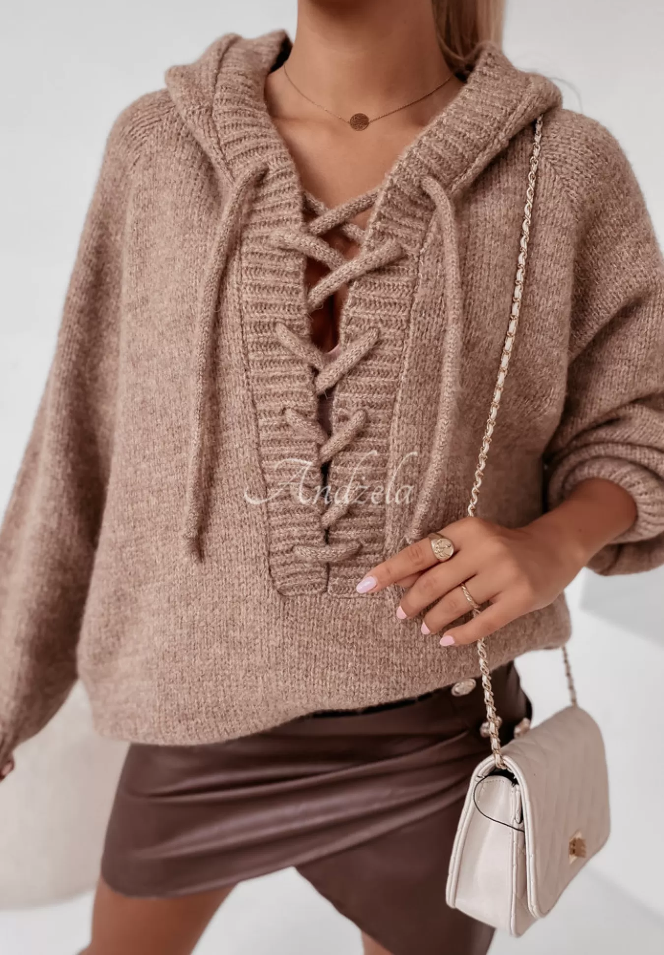 Best Sweter Oversize Ze Sznurowaniem I Kapturem Laossi Camelowy Kobieta Swetry