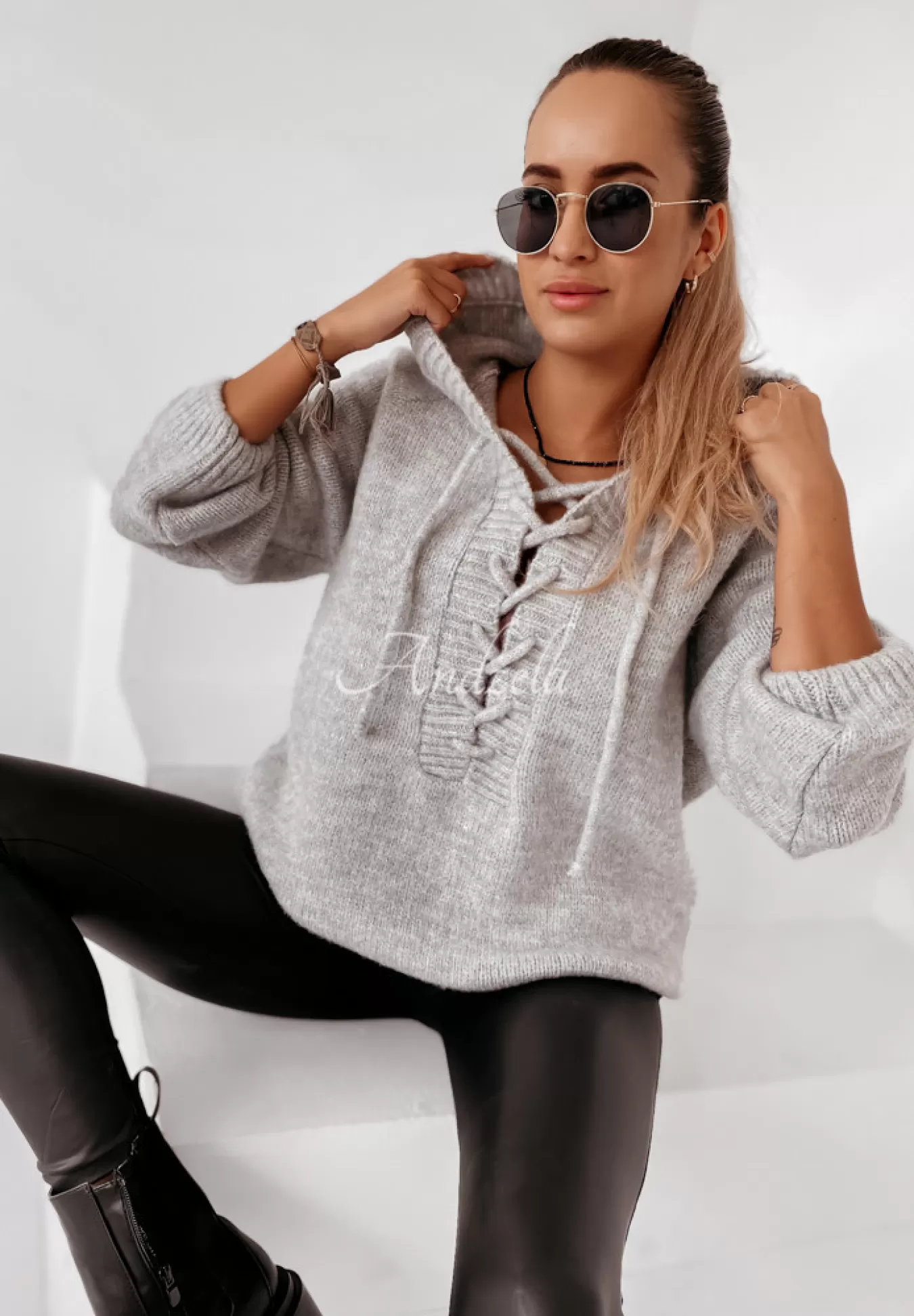 Hot Sweter Oversize Ze Sznurowaniem I Kapturem Laossi Szary Kobieta Swetry