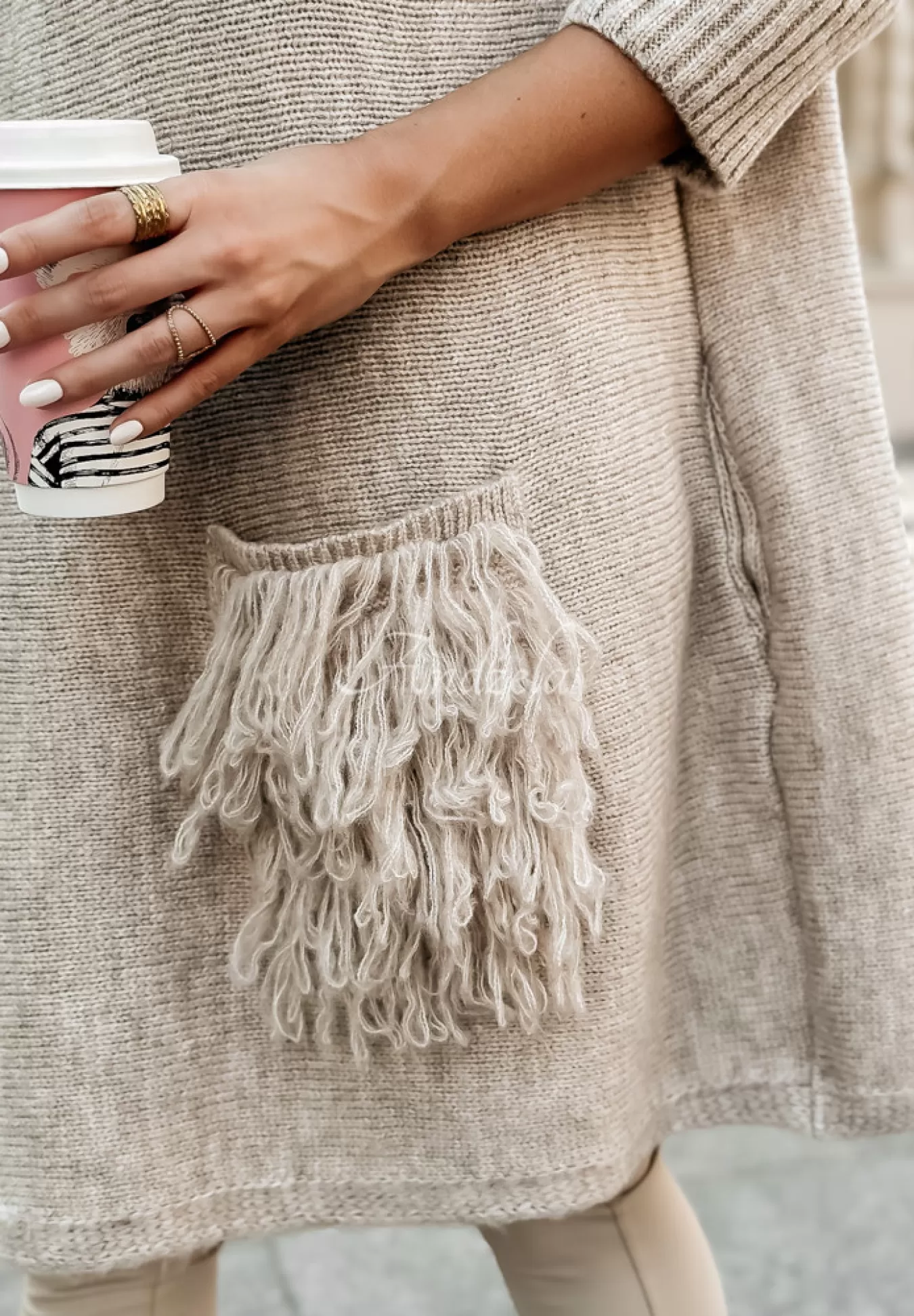 Best Sweter Sukienka Oversize Z Fredzlami Hot Tea Bezowy Kobieta Swetry