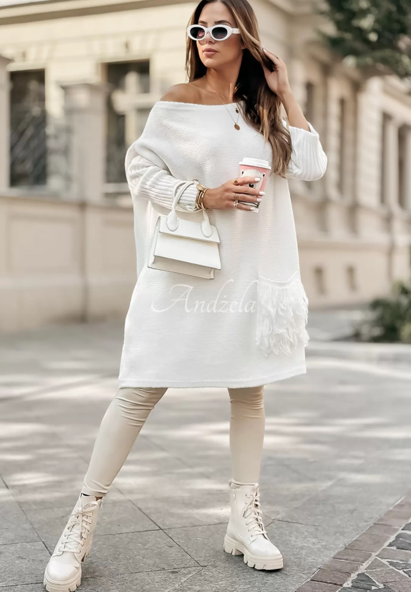 Shop Sweter Sukienka Oversize Z Fredzlami Hot Tea Ecru Kobieta Swetry