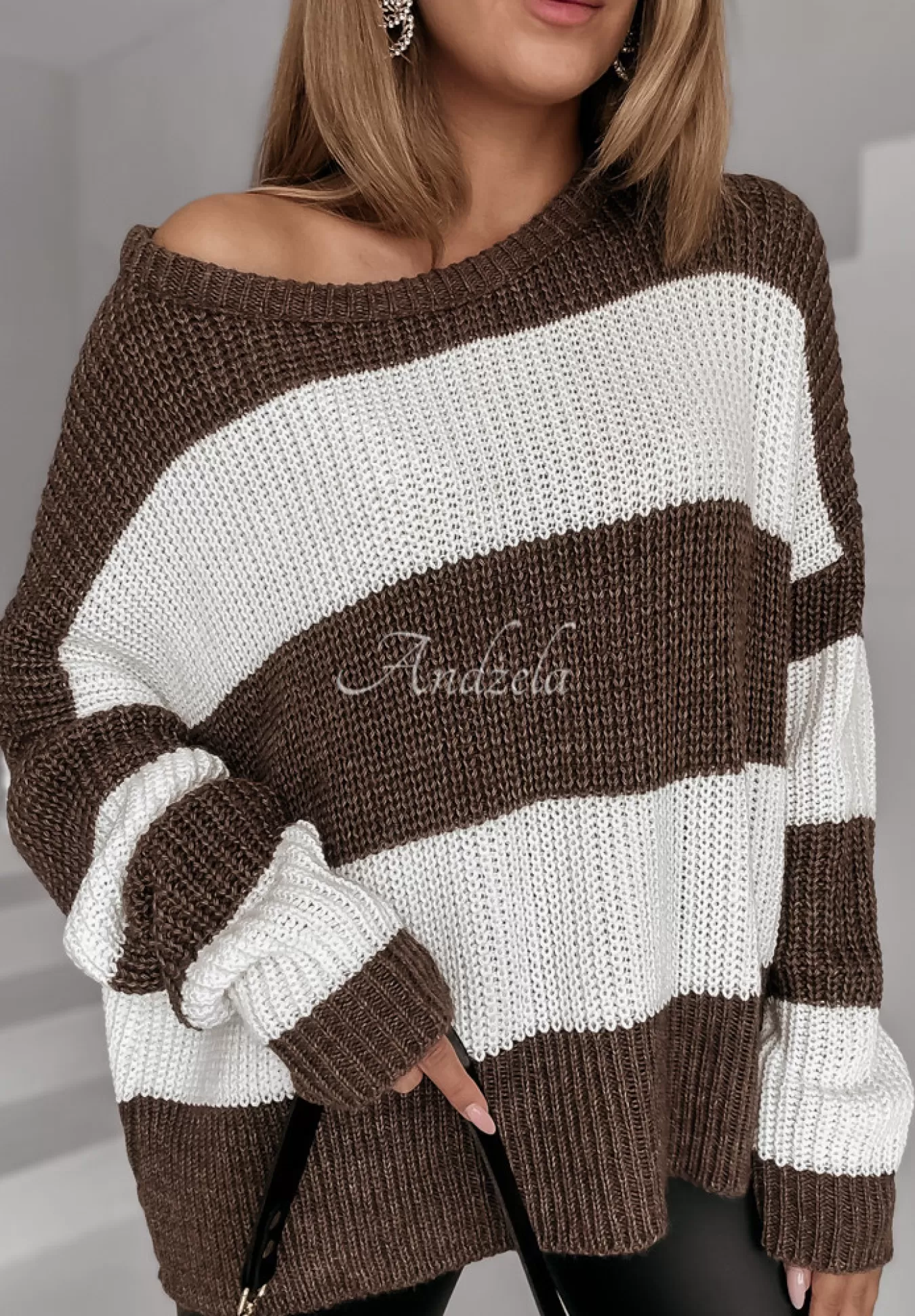 Online Sweter W Paski Soft Stripes Mokka Kobieta Swetry