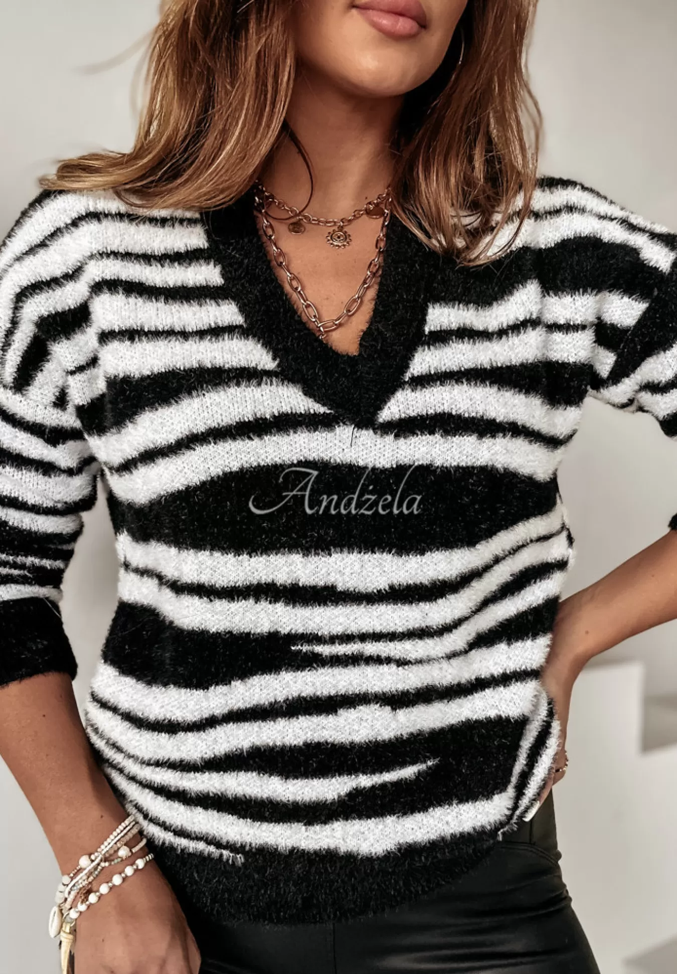 Flash Sale Sweter Wild Child W Zebre Kobieta Swetry